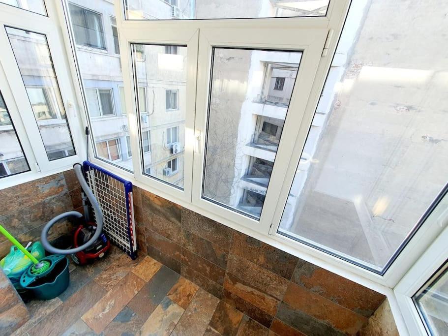 Downtown, Ideal For Longer Stays, Family Friendly Apartment - Nb73A Bukareszt Zewnętrze zdjęcie
