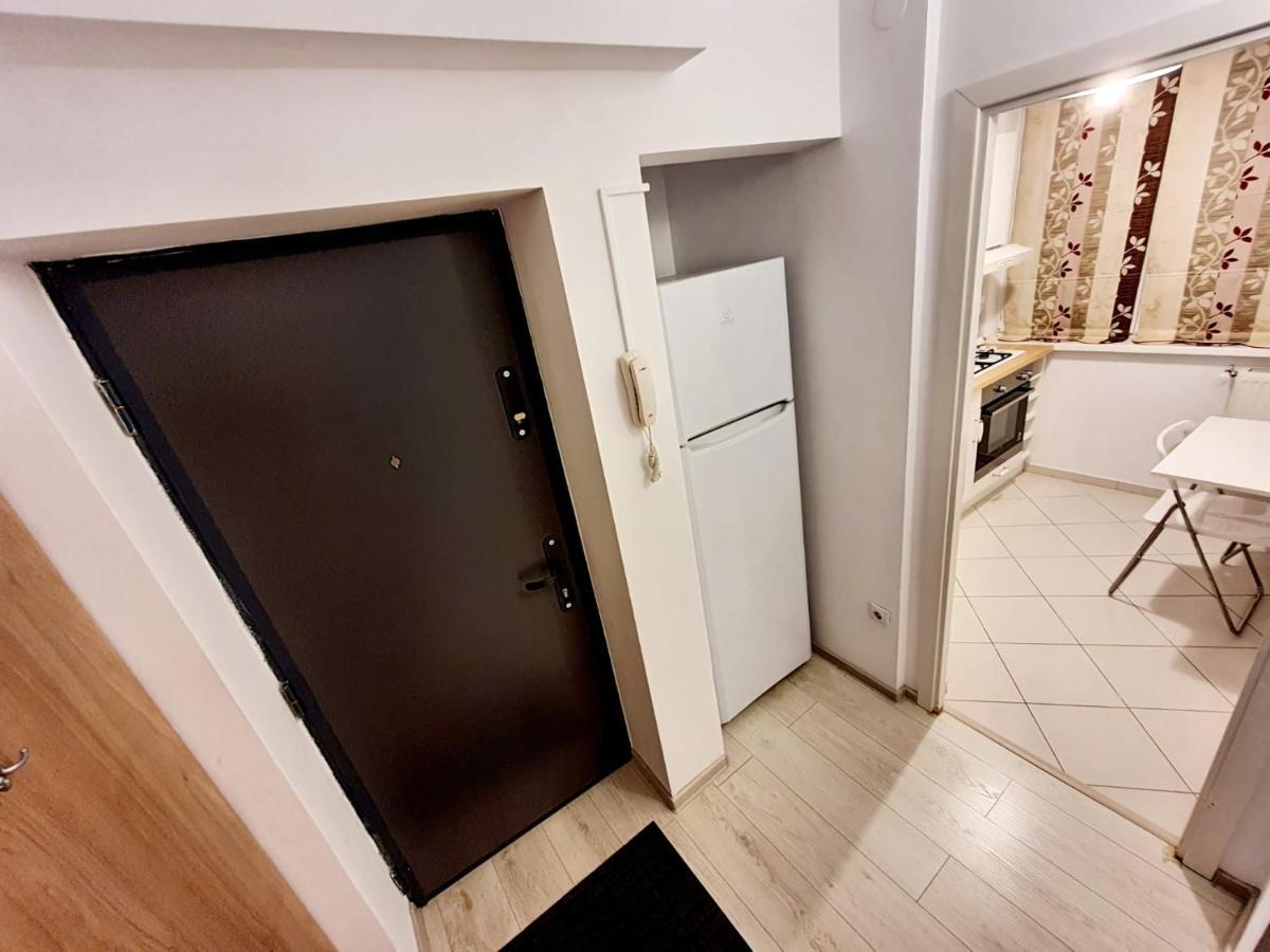 Downtown, Ideal For Longer Stays, Family Friendly Apartment - Nb73A Bukareszt Zewnętrze zdjęcie